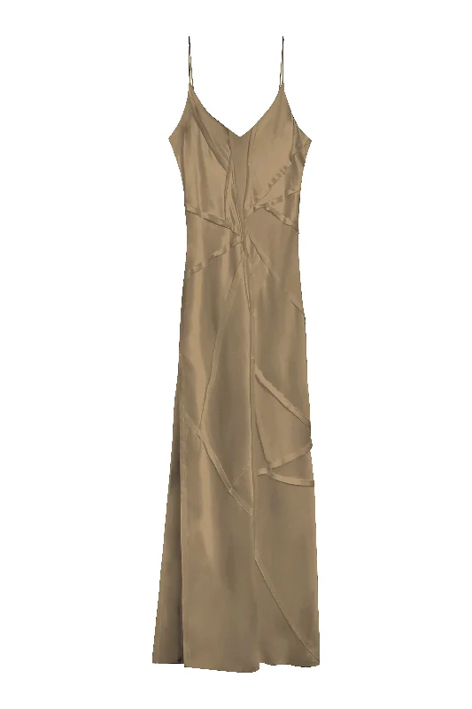 BM Elongated Recycled Dress with Slit - Wheat